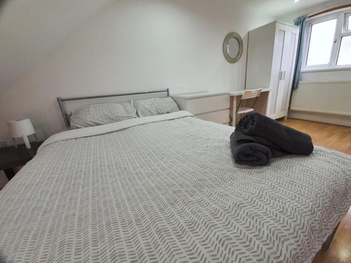 Eastwood Rooms Goodmayes 外观 照片